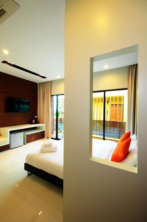 Capstone Resort Haad Chao Samran Chambre photo
