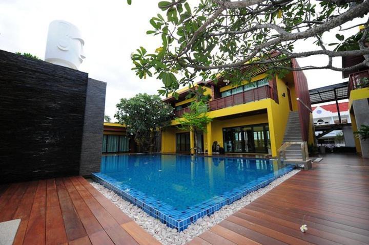 Capstone Resort Haad Chao Samran Extérieur photo